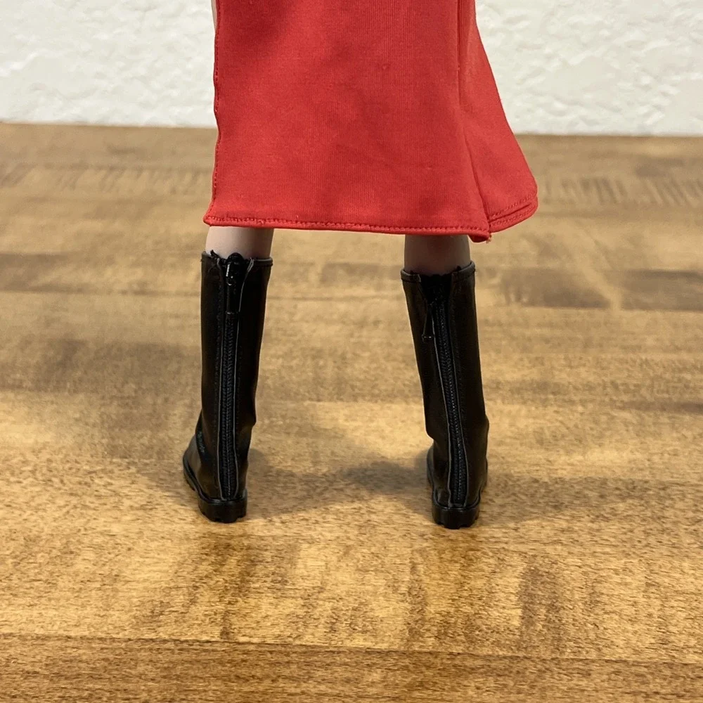 SW Toys Alice Resident Evil Action Figure 1:6 Scale‎